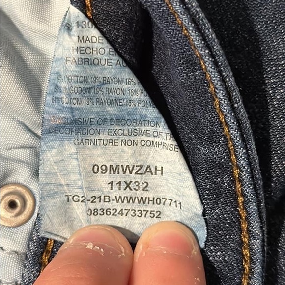 Wrangle boot cut jeans - Picture 3 of 3